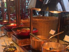 -两咖啡自助餐厅(静安香格里拉酒店)