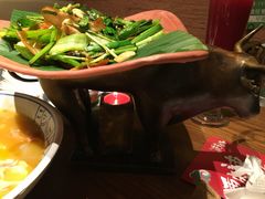 -云海肴·汽锅鸡·云南菜(天山百盛优客店)