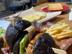 德国盘肠汉堡-HELLO 27 意面·沙拉·帕尼尼