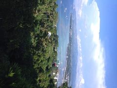 卢霍山-卢霍山