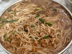 -正宗杨记普洱酸醋米线(总店)