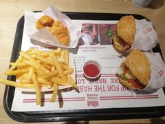 -The Habit Burger Grill 哈比特汉堡(复兴soho店)