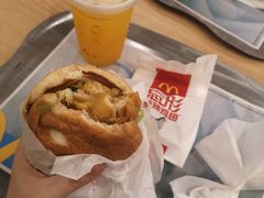 -麦当劳(杭州西湖银泰百货店)