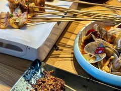 -华府九号海鲜烧烤大排档(龙域店)