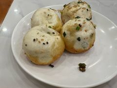 -老西白点心店