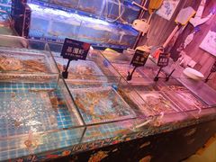 -领鲜活海鲜榴莲自助火锅(东门店)