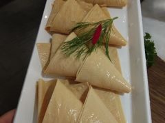 -尚尚仙·酸汤猪手·猪肚鸡火锅(华联万柳购物中心店)