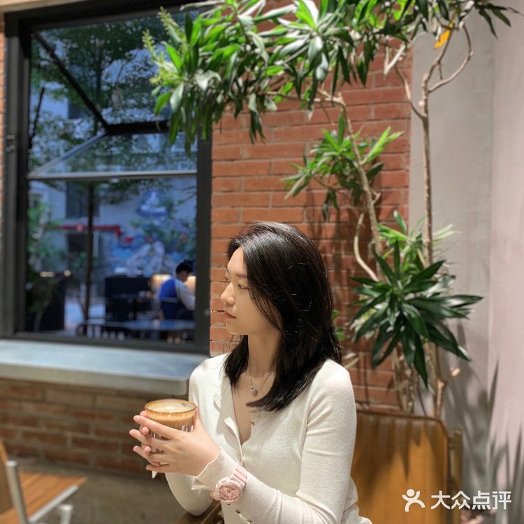 东莞咖啡｜放学了 一起喝杯桂花拿铁☕️吗？