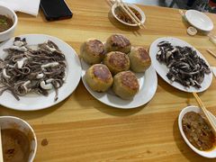 -马姐爆肚儿门丁肉饼