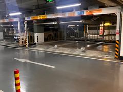 -北京银泰中心-停车场