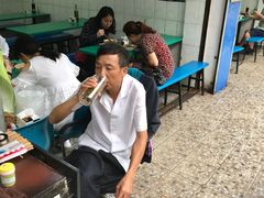 -甘记肥肠粉(马鞍北路店)
