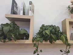 -休记光头香辣蟹干锅(绵竹店)