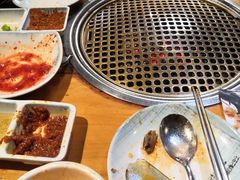 -唯成•韩国炭火烤肉 유성고기