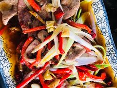 -乐山食古香跷脚牛肉
