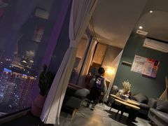 -得闲·高空SPA(东盟店)