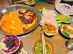 乌漆嘛黑冰汤圆-萍姐火锅·公路夜市(南京新街口店)
