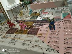 -肆兮眼镜·蔡司·徕卡战略合作店(大坪店)