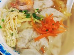 鲜肉馄饨-长人馄饨铺(解放街店)