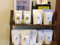 -HUG COFFEE(鼓楼店)