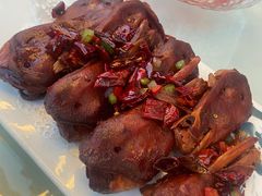 -大城小院饭店(博隆广场虹桥店)
