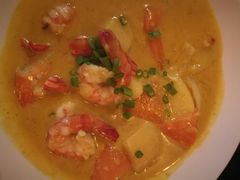-Lanterns Vietnamese Restaurant