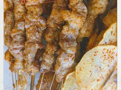 -马路牙子烧烤馄饨酒馆(望京店)