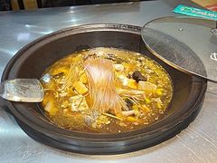 -屯老二农家铁锅炖·行业领军者(刘园店)