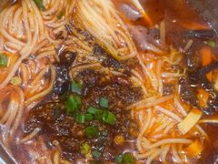 -魔都三兄弟酸辣粉·蘸卤炸串(虹桥万科店)