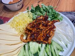 -山河屯铁锅炖·非遗东北菜(南山店)