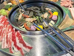 -哈哈碳都·牛肋条无限自助烤肉(台江万达店)