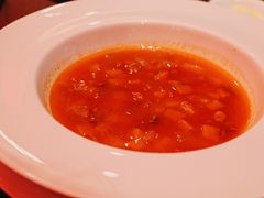 蔬菜清汤佐低温烹煮牛肉-卡本妮法餐厅·北京和平宾馆