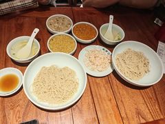 -裕兴记•蟹黄面馆(人民广场店)