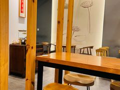 -红小满休闲餐厅(十全街店)