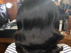 -金夫人化妆摄影职业培训学校