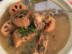 -鑫小城故事·藕汤·家常菜(台北一路总店)