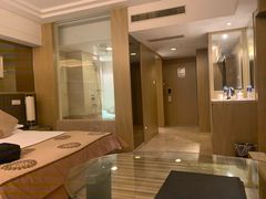 -南京双门楼宾馆(盐仓桥地铁站阅江楼店)