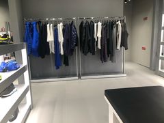 -BALENCIAGA(比斯特苏州购物村店)