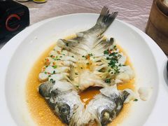 -卢家湾大酒店(诸暨店)