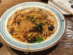 -喝丢一只鞋辣炒海鲜小烧烤(三八广场店)