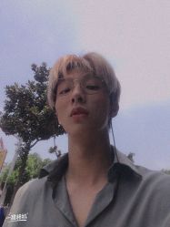 -茶发Salon·烫发染发理发