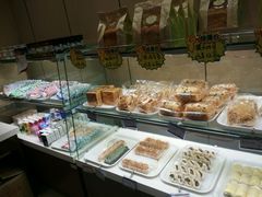 -三色鸽西饼店(黄河路店)