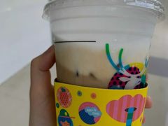 椰云拿铁-瑞幸咖啡(稻兴环球科创中心店)