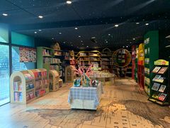 -钟书阁(珍园店)