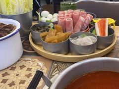 -顶上头·螺蛳火锅(五一新村店)