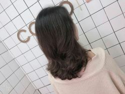 点击看大图 -COMO SALON 烫染可茉发型