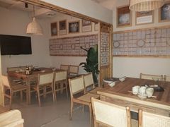 -白乐天毛肚火锅馆(解放碑店)