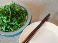 清炒豌豆尖-半山腰·云南菜(侨福芳草地店)