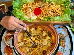 -老渔家·白族·石板烧·野生菌火锅(古城中心店)
