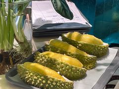 -曼格蒸汽活海鲜·榴莲自助(皇庭广场店)