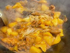 铁锅炖大公鸡半只-粗粮人家·东北菜(洋桥店)